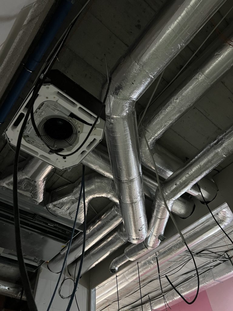 spital-hardmed-retea-complexa-conducte-hvac